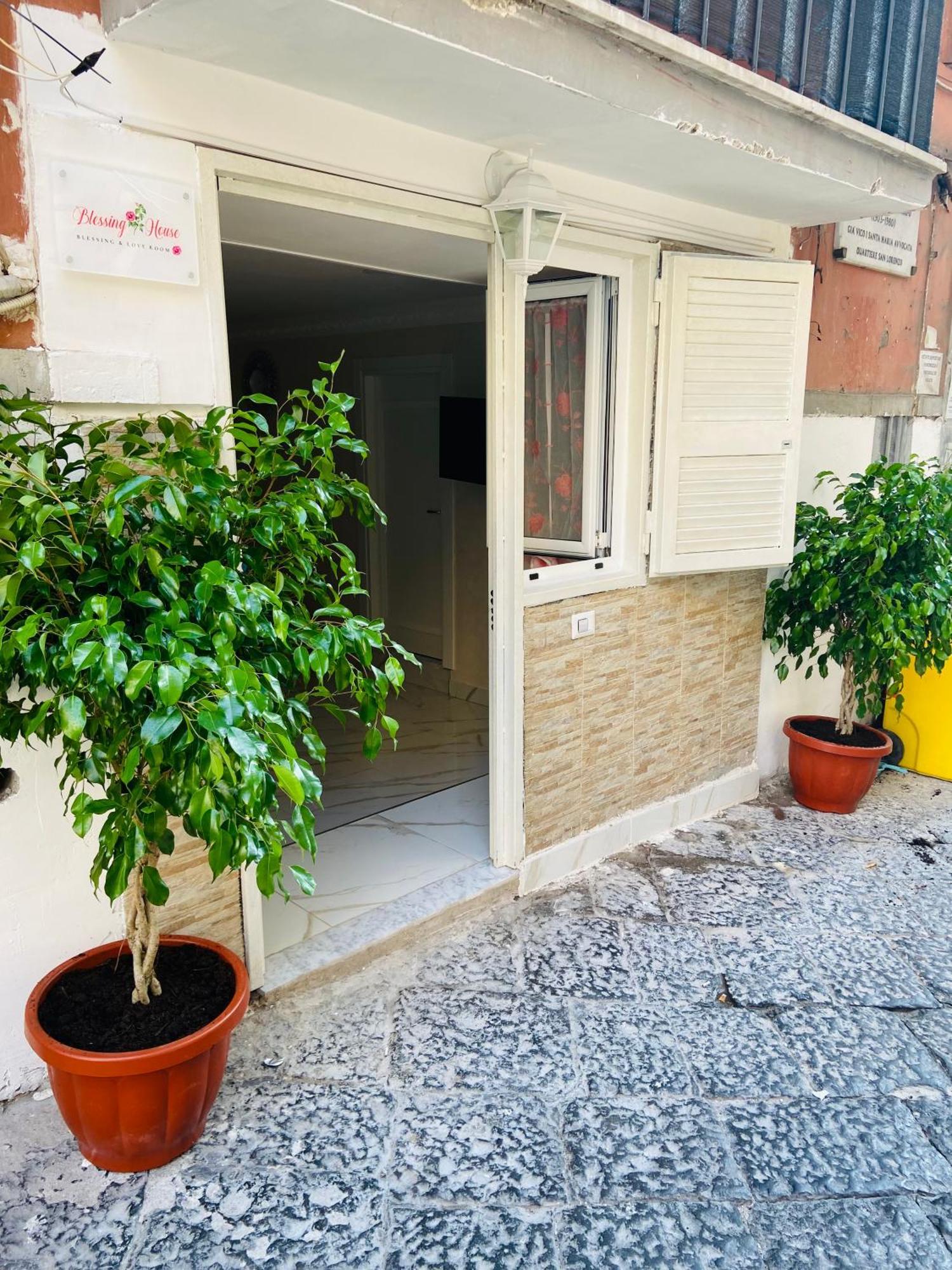 Blessing House Apartamento Nápoles Exterior foto